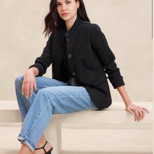 Chic Black Blazer